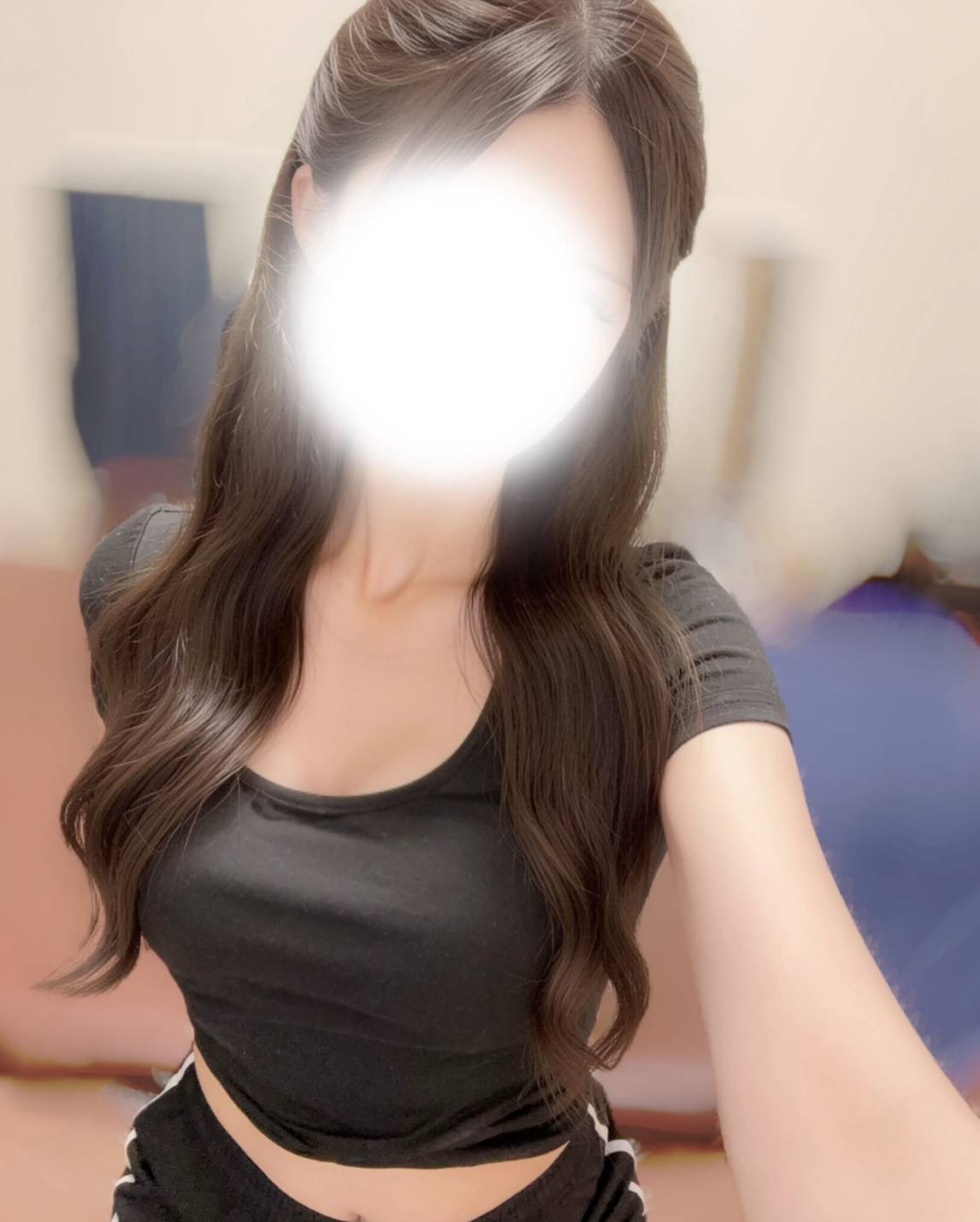 吉澤かれんの画像